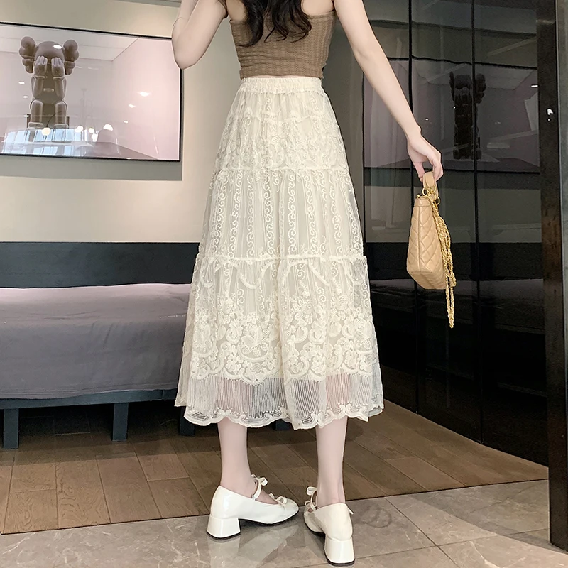 2025 New Spring Summer Women Elastic High Waist Slim Long Skirt High Quality Elegant Court Retro Embroidery Lace Skirt