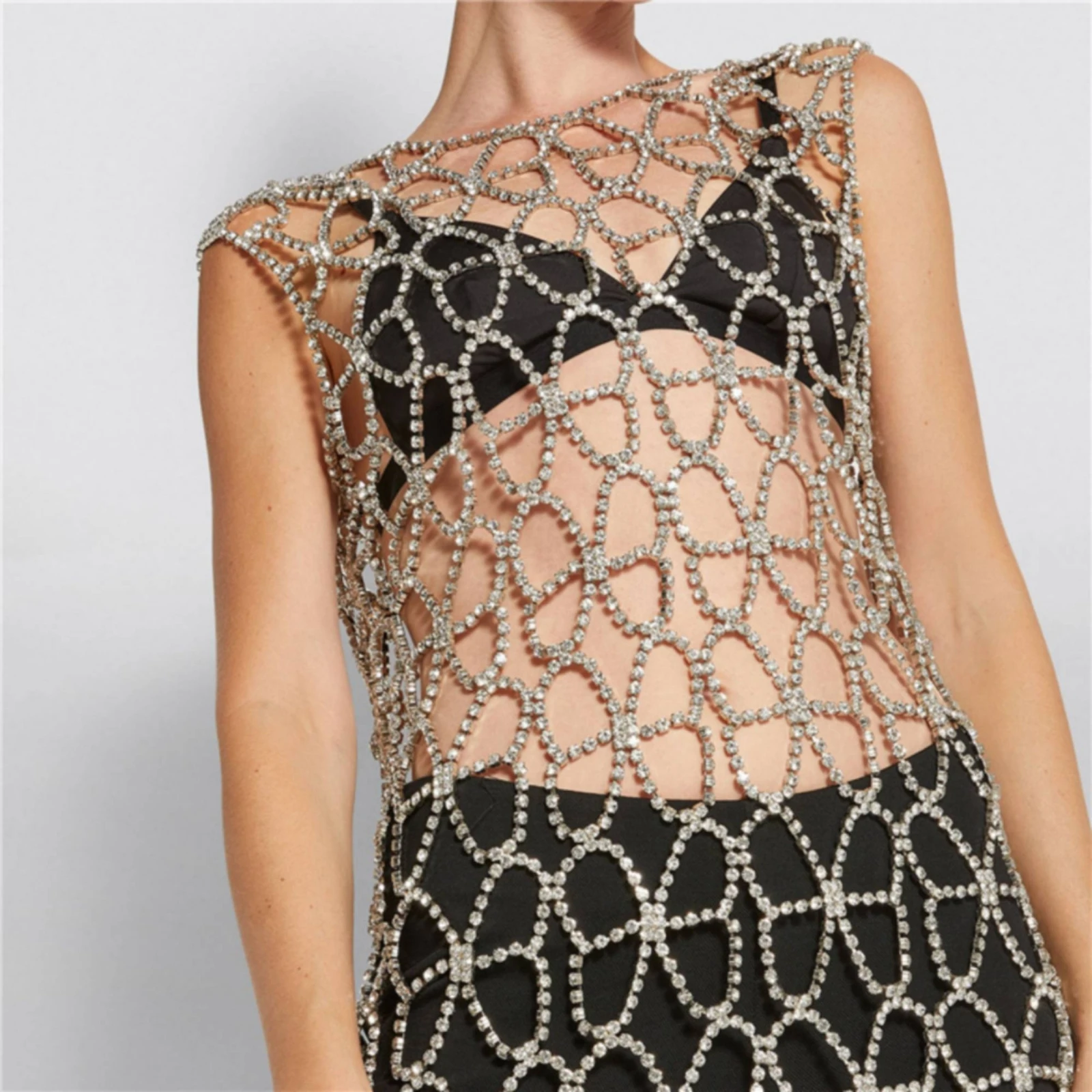 Body Chain with Floral Mesh Adjustable Rhinestone Body Chain Jewelry Bold Lightweight for Women, Parties, Festivals