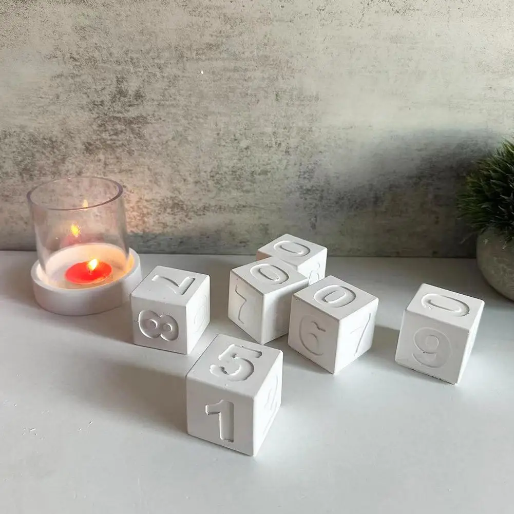 Christmas Countdown Calendar Ornaments Silicone Mold Hand-Making Sculpture Molds Date Dice Pentagram House Gypsum Dropping Mold