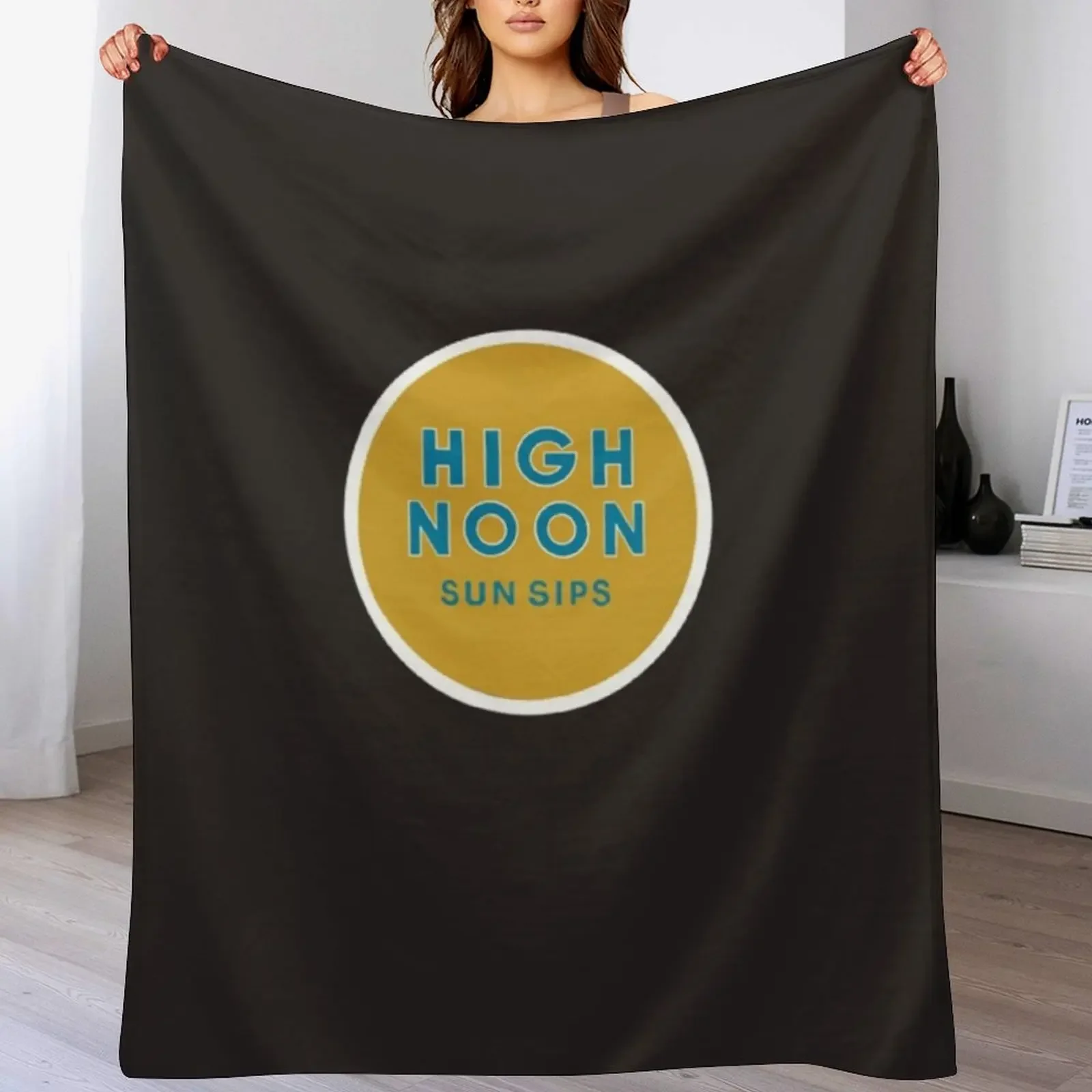 

High Noon Sun Sips Circle Classic T-Shirt Throw Blanket Tourist wednesday Flannel Polar Blankets