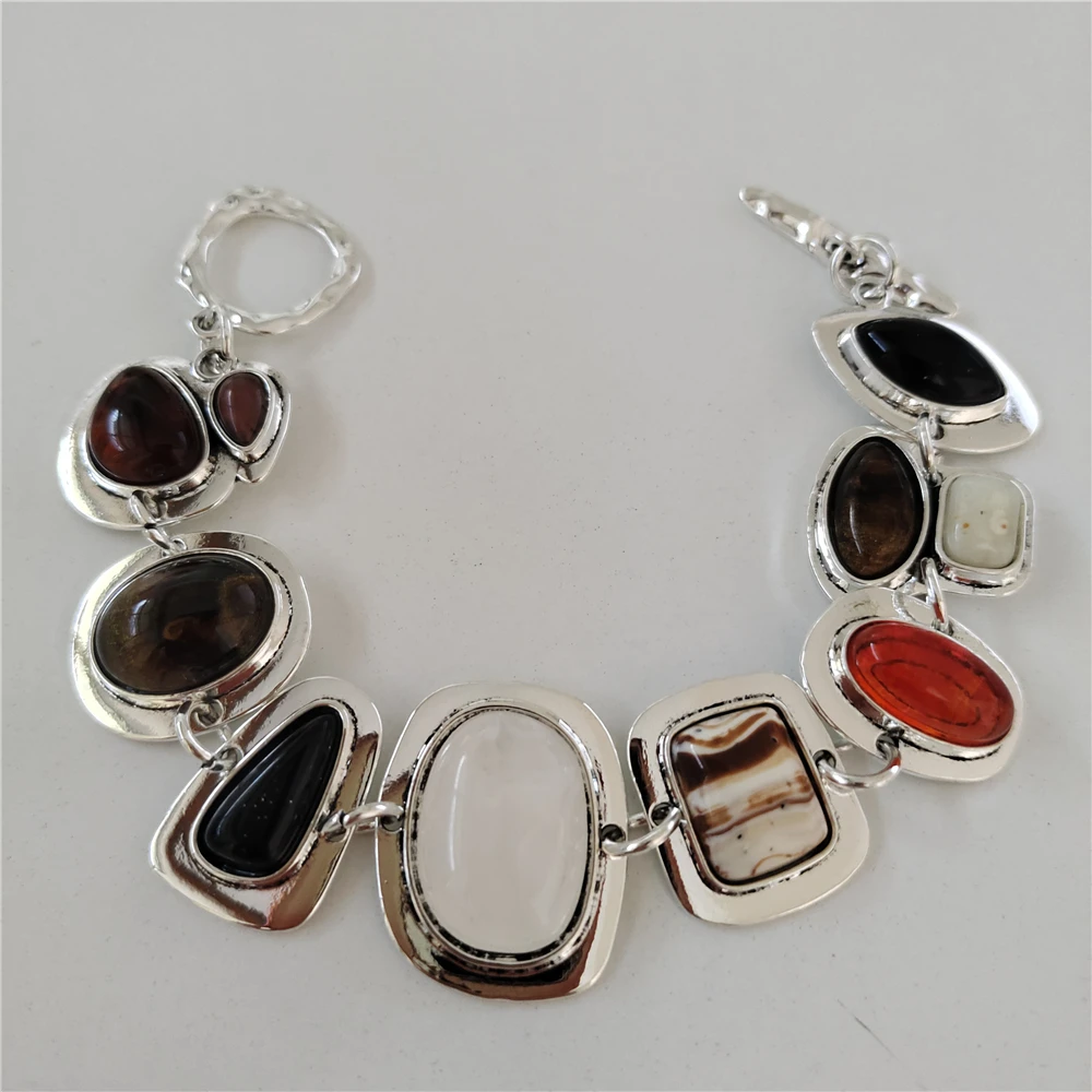 2026 New Indian Vintage Statement Resin Bracelets Women Boho Ethnic Gold Silver Plated Metal Links Charm Bracelets Lady Jewelry