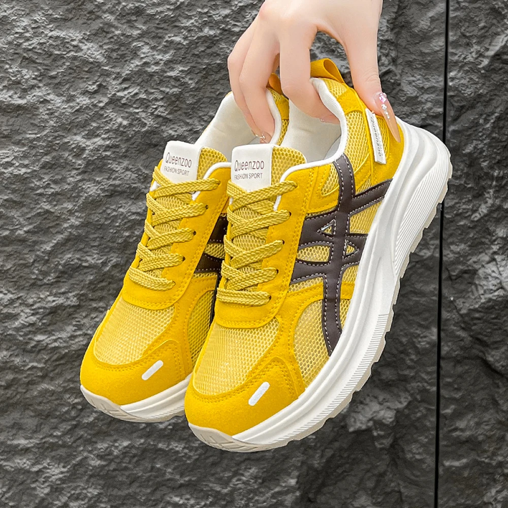 ربيع الخريف جلد ناعم شبكة أحذية رياضية نسائية عادية سميكة القاع المألوف خفيفة الوزن زيادة الارتفاع الأحذية