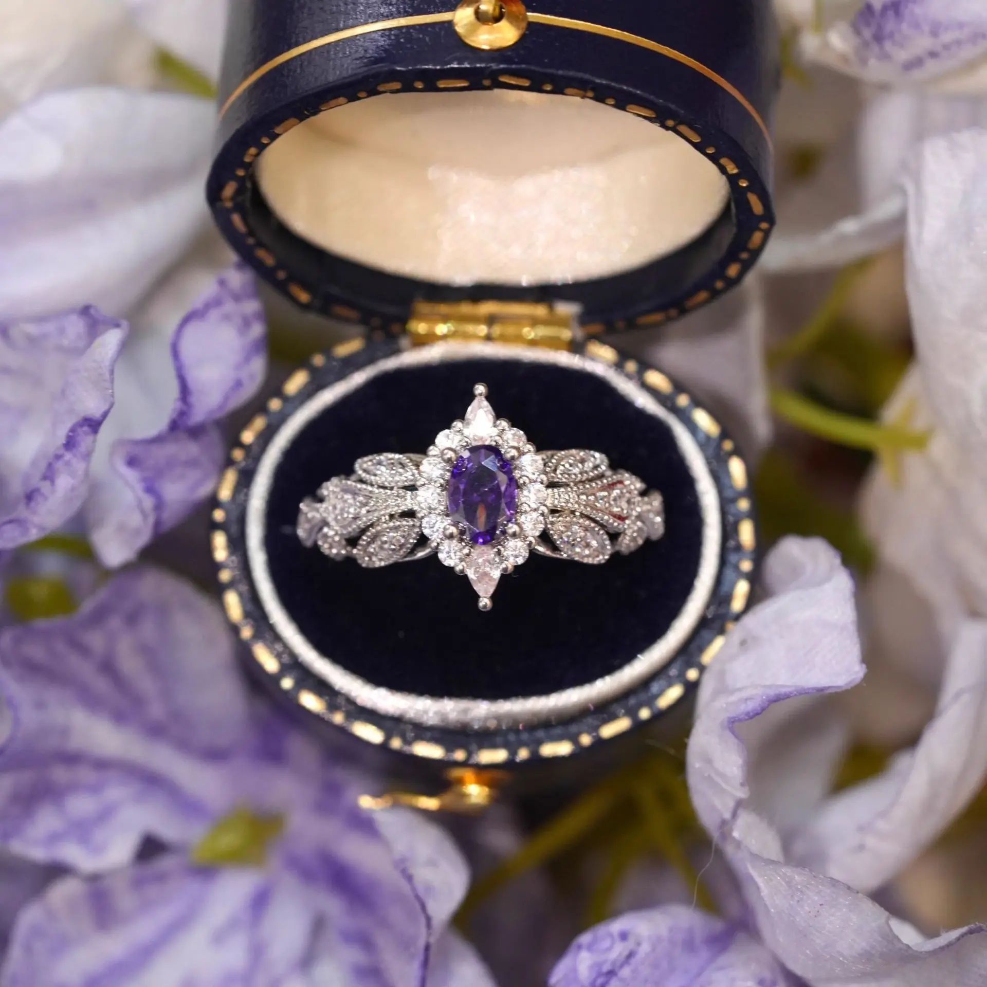 

S925 Pure Silver Purple Zircon Silver Gold-plated Ring for Women, Light Luxury High-end Jewelry