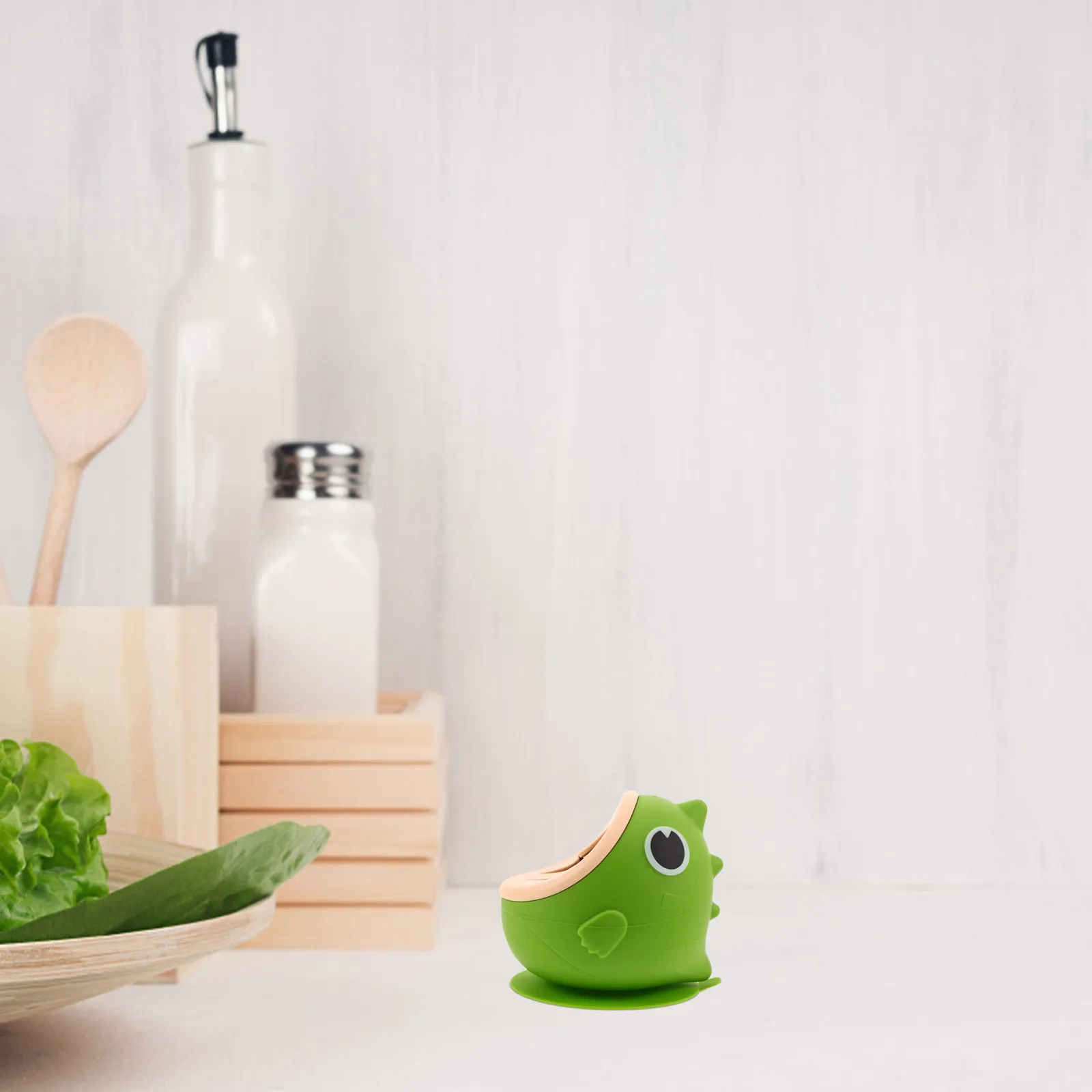 

Милая силиконовая тарелка с динозаврами для детей, с присоской, для закусок и хлопьев, незаменимая для кормления младенцев, портативная посуда