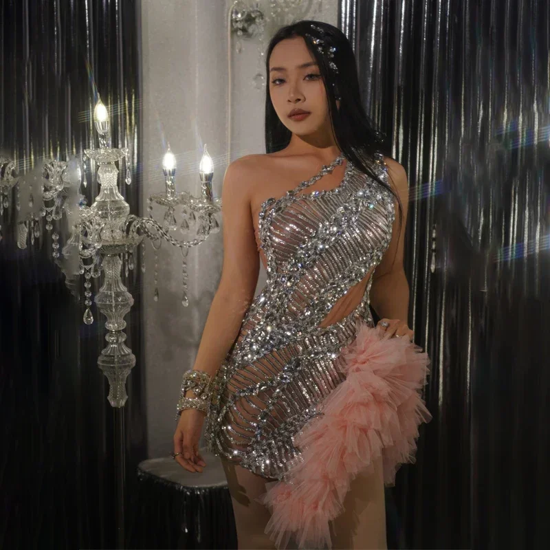 Sexy Schräge Schulter Pailletten Strass Kleid Frauen Party Abendkleider Jazz Dance Kostüm Bühne Festival Outfit XS6587