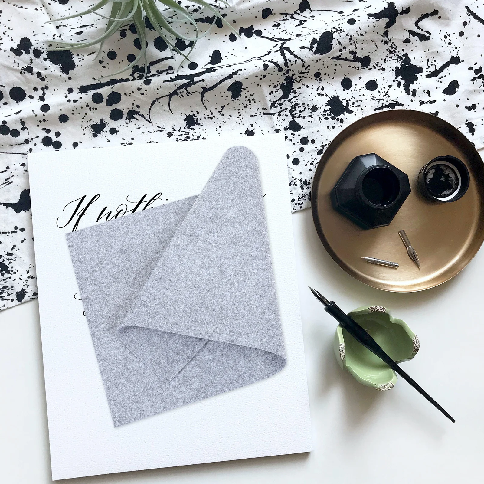 

Chinese Painting Felt Mat High Quality Felt Desk Mat for Calligraphy Writing Student Office School Accessory Home Writing Pads