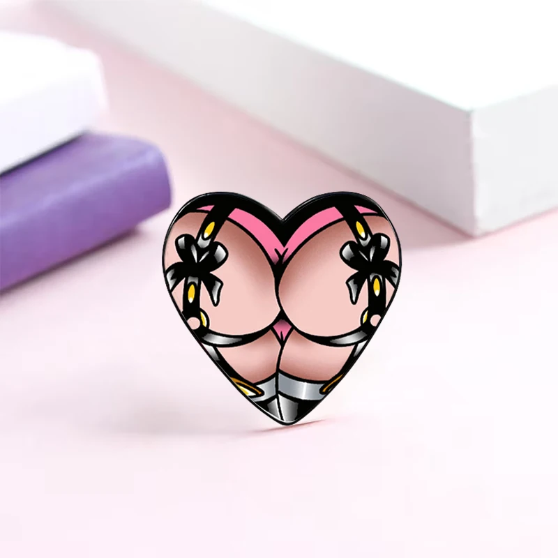 Heart-Shaped Butt pin Funny Brooches Shirt Lapel Cute Badge Cartoon Jewelry Gift for Lover Girl Friends