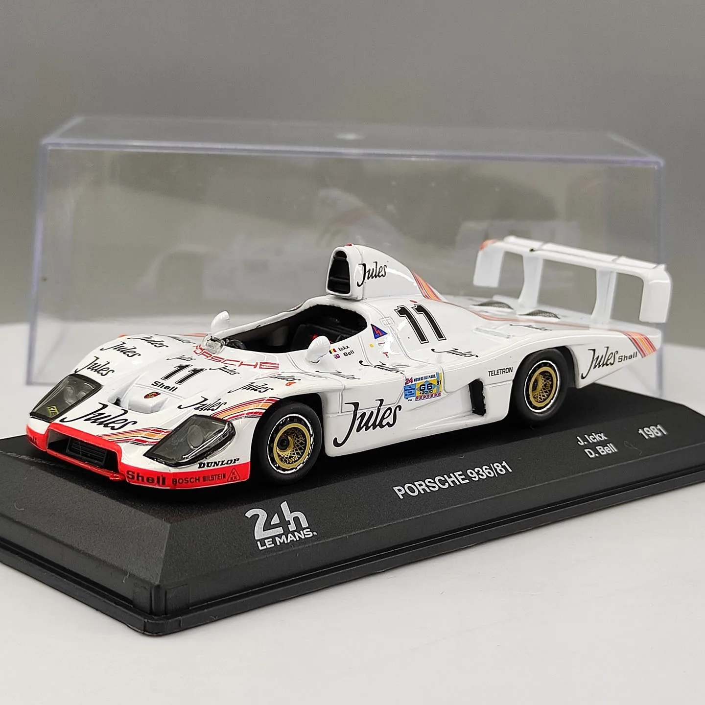 modele-miniature-porsche-936-81-24-le-mans-a-l'echelle-1-43-modele-de-voiture-en-alliage-11-1981