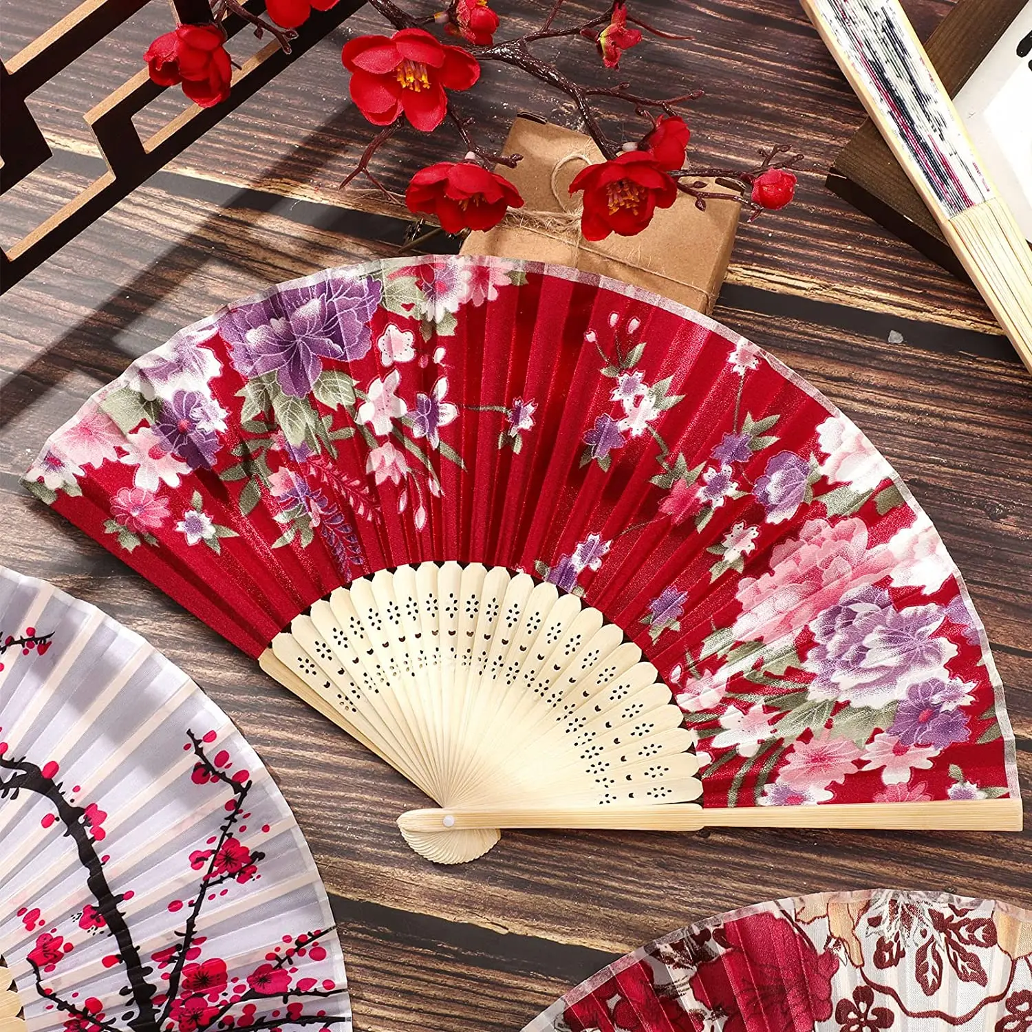 100Pcs Japanese Silk Ladies Folding Hand Fan,Personalized Wedding Favor For Guests,Custom Bridal Shower Gifts With Organza Bag