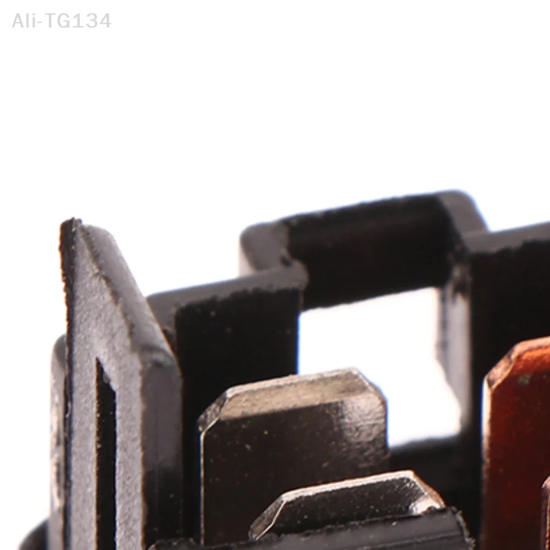 

1 шт. 95220-M2000 12В 40А Универсальное НОВОЕ автомобильное реле, универсальный флешер 12В 4PIN 40А SHIDWJ