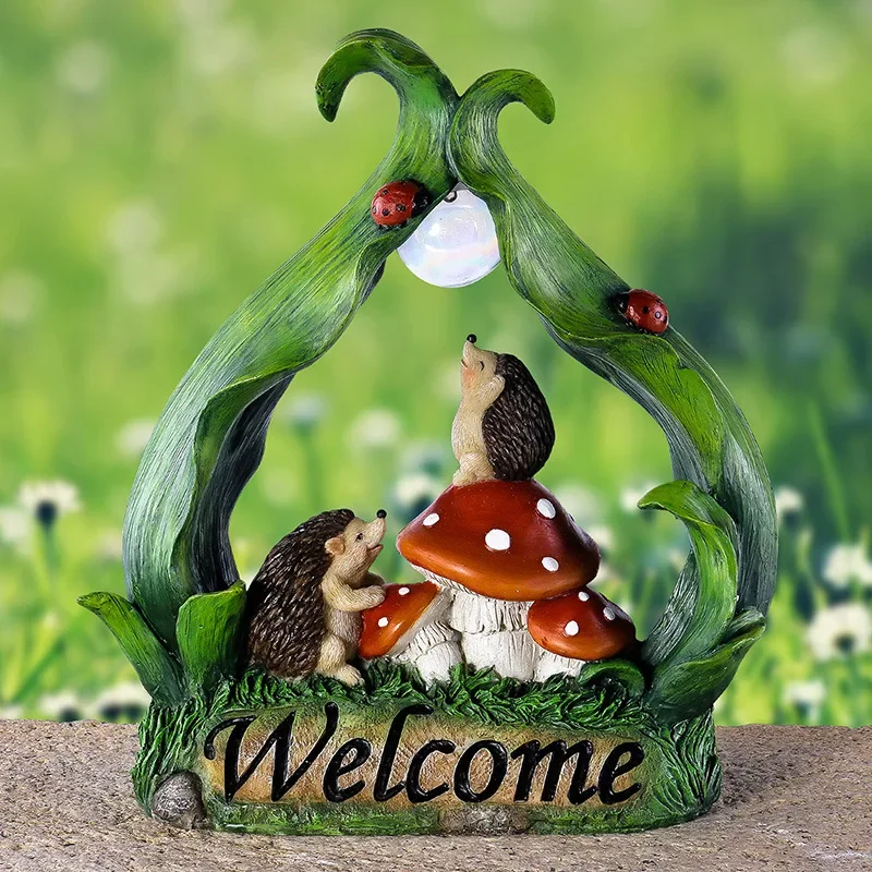 

Mushroom Luminous Hedgehog Welcome Ornament Resin Animal Outdoor Garden Solar Night Light Room Desk Decor Home Decoration Maison