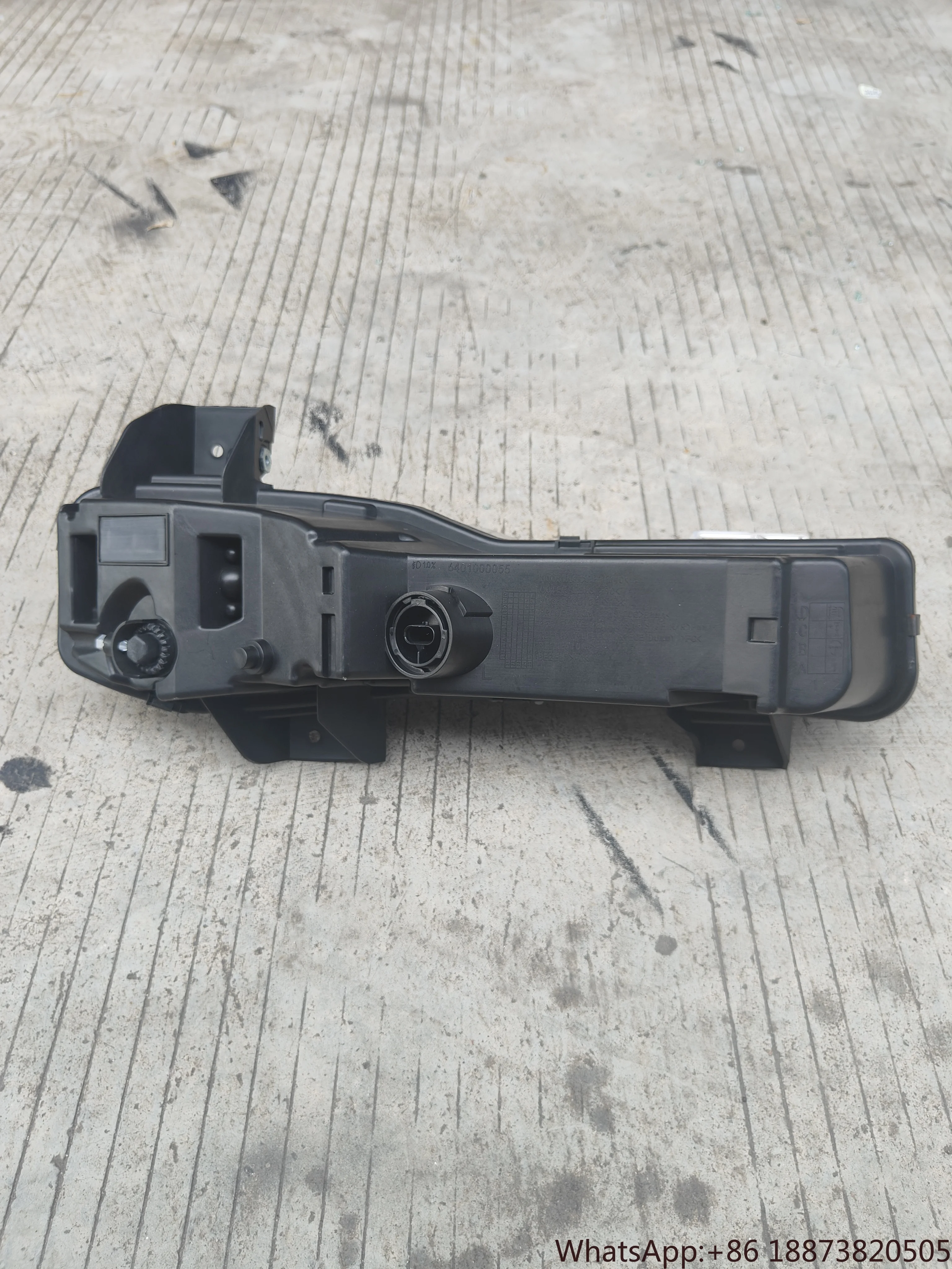 Car Front bumper Fog Light for Tesla New model s 2022 Yea