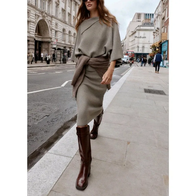 

Loose Knitted Sweater with Folr Collar Elastic Waist A-Line Midi Skirt Two-Piece Set Casual Sle Pure Color Autumn Wear