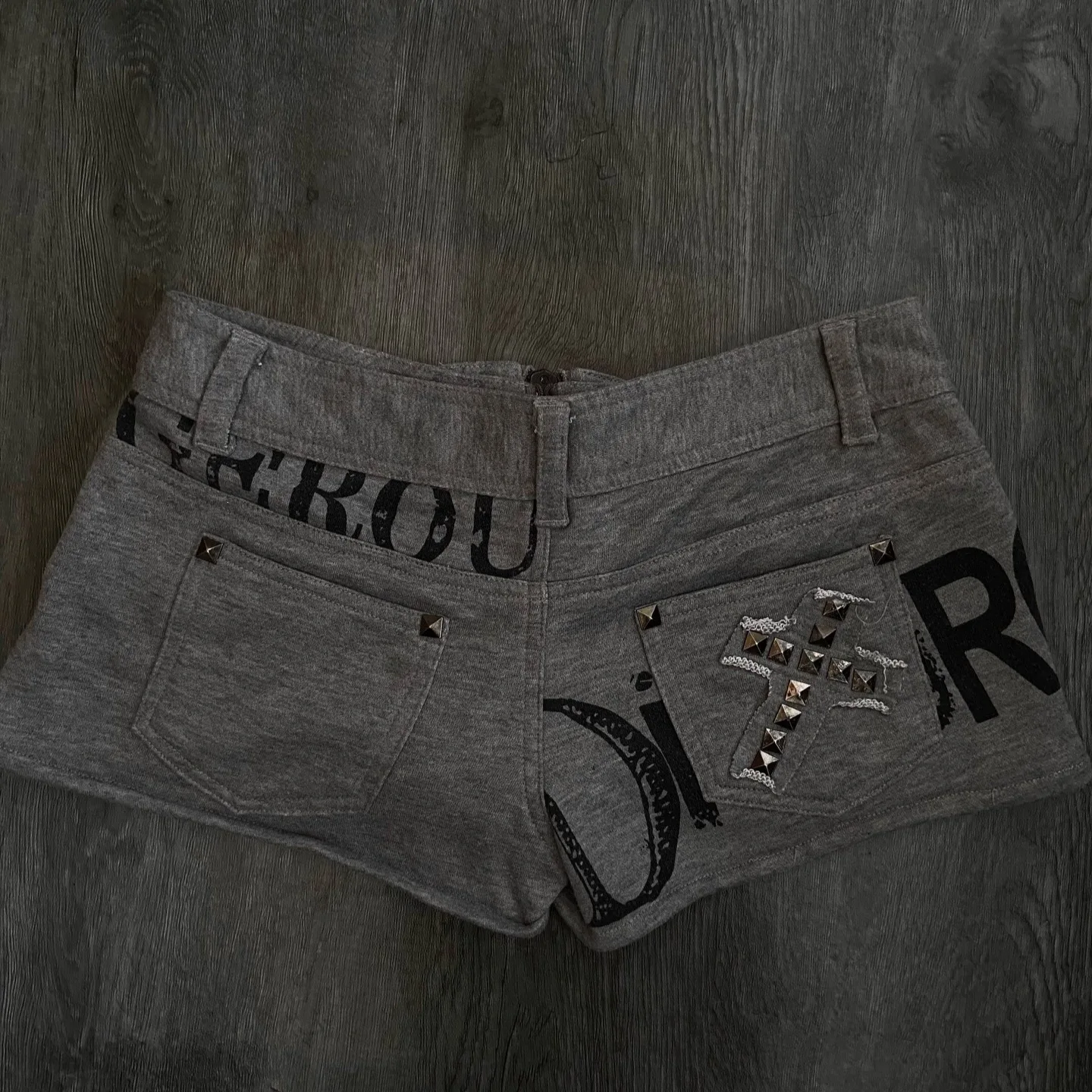 Y2K Harajuku Gothic print subculture new Korean Retro style versatile personality style High Street spicy girl graffiti shorts