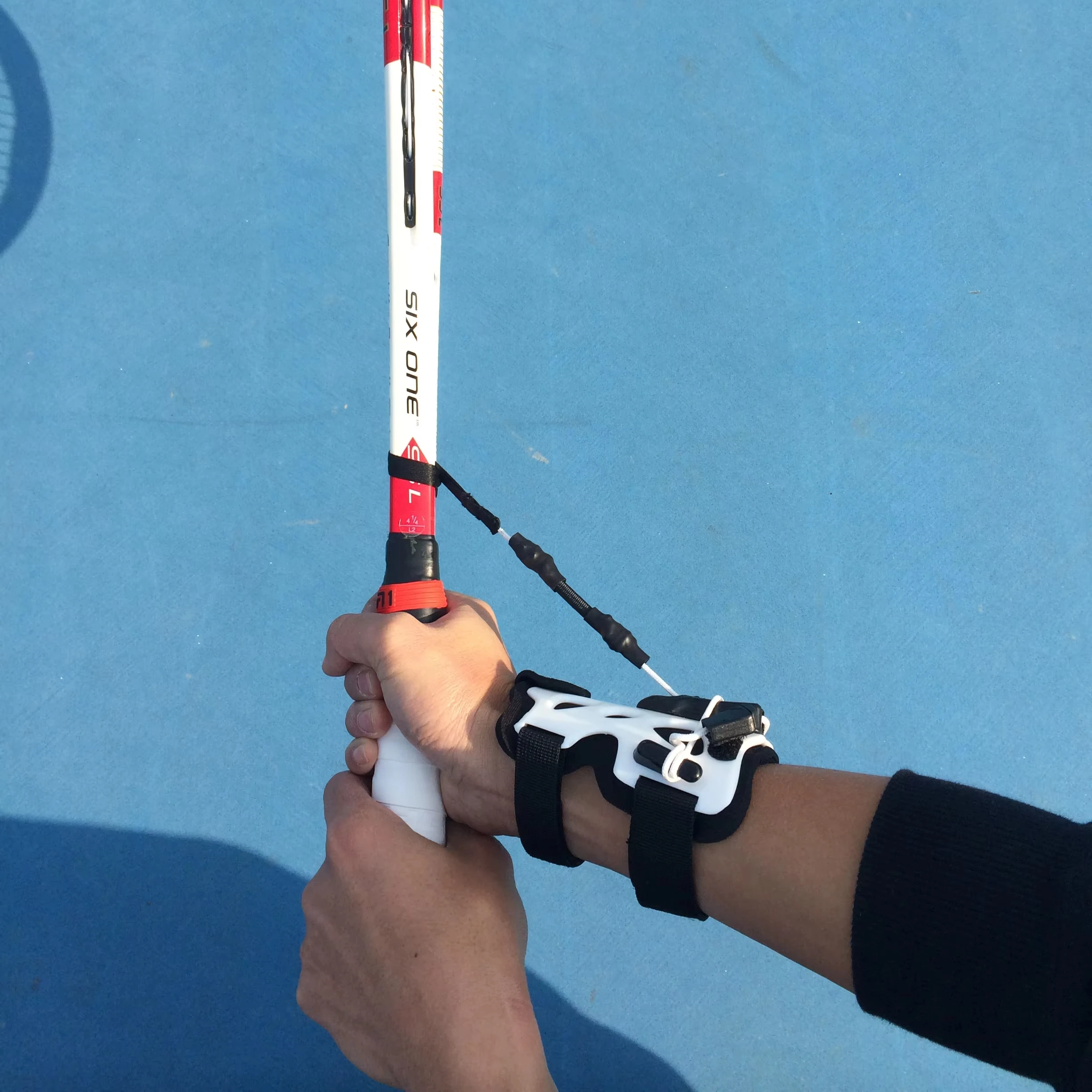 

Wholesale Custom Tennis Fixed Wrist Trainer Single Wrist Fixed Exerciser Correct Wrong Swing Action Children Tennis Equipment