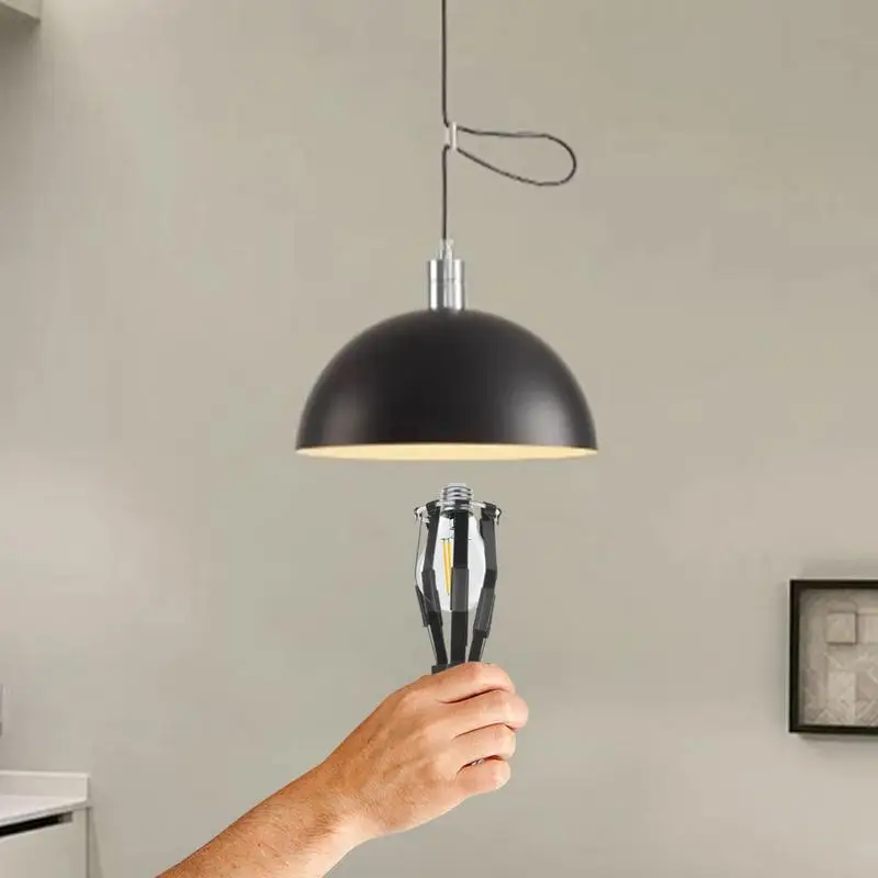 

Light Bulb Changer Multifunctional Light Bulb Grabber Light Bulb Remover User-Friendly Tall Ceiling Light Bulb Changer Lamp