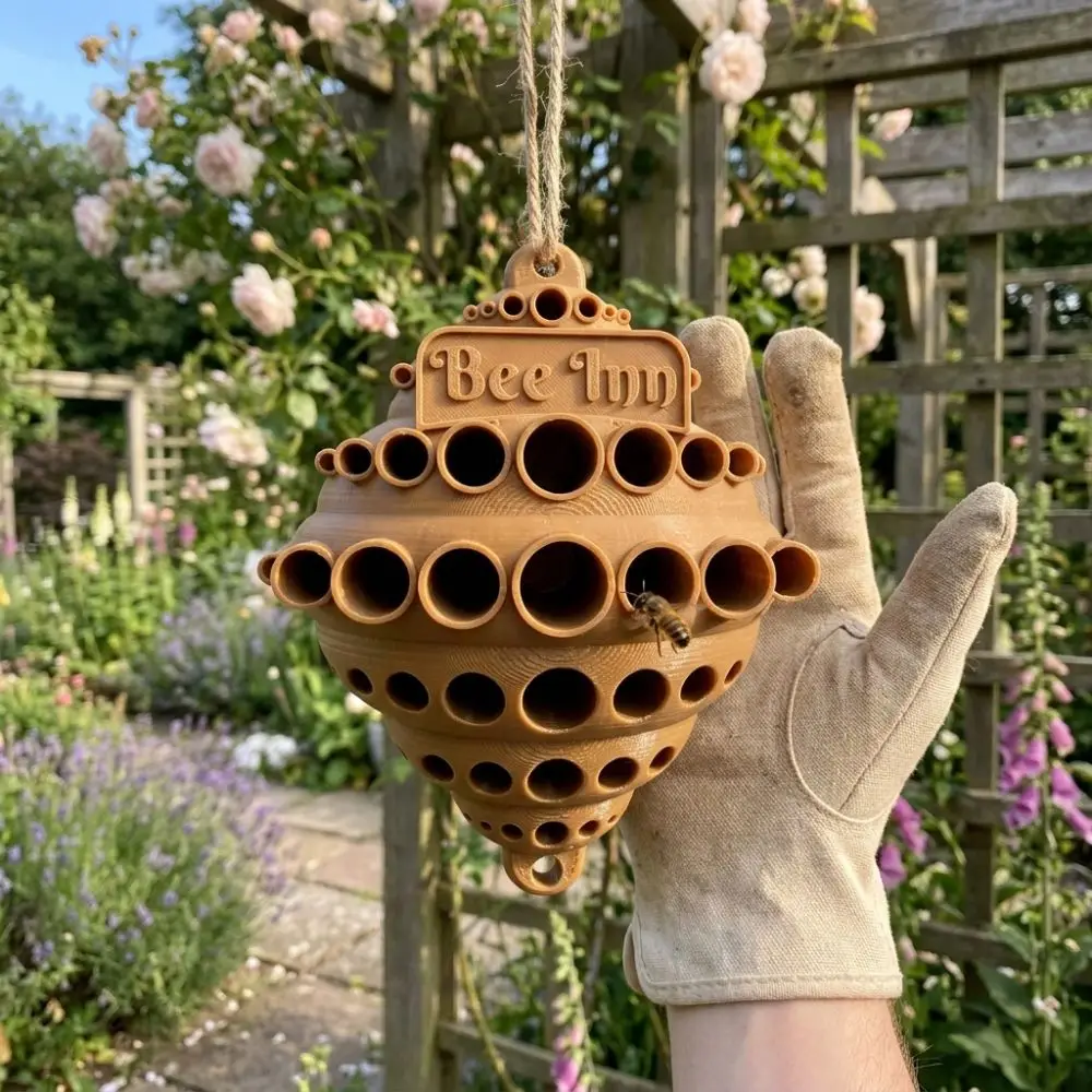 3D Printed Garden Bee Insect House Plastic Wall-Mounted Outdoor Bee Hotel Weather-Resistant Multi Holes Bee Insect Nest