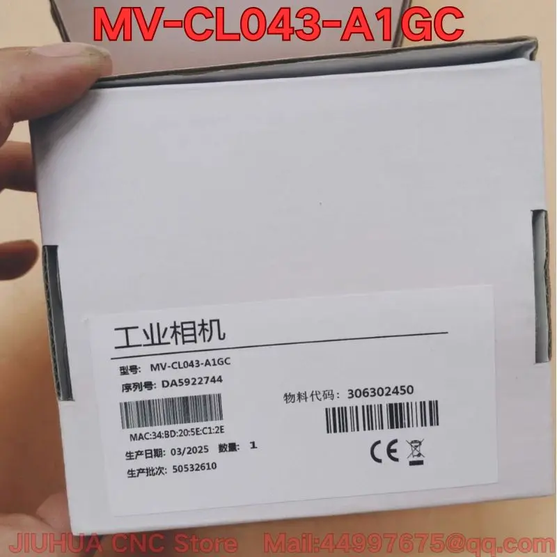 

Совершенно новая промышленная камера MV-CL043-A1GC.