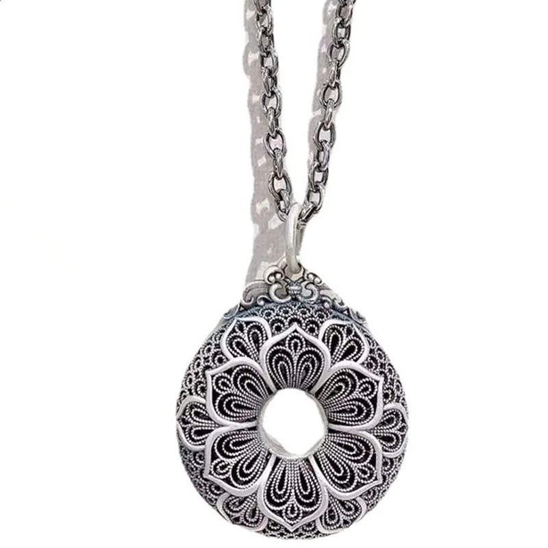 

Ethnic Style Hollow Peony Lotus Flowers Pendant For Lady Sweater Accessories Trendy 925 Silver Chain Necklace Female Jewelry