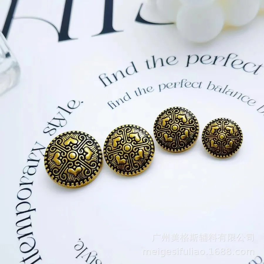 

Retro Pattern Curved Metal Buttons Alloy Hand Sew Buttons for Coat Trench Suit Decor