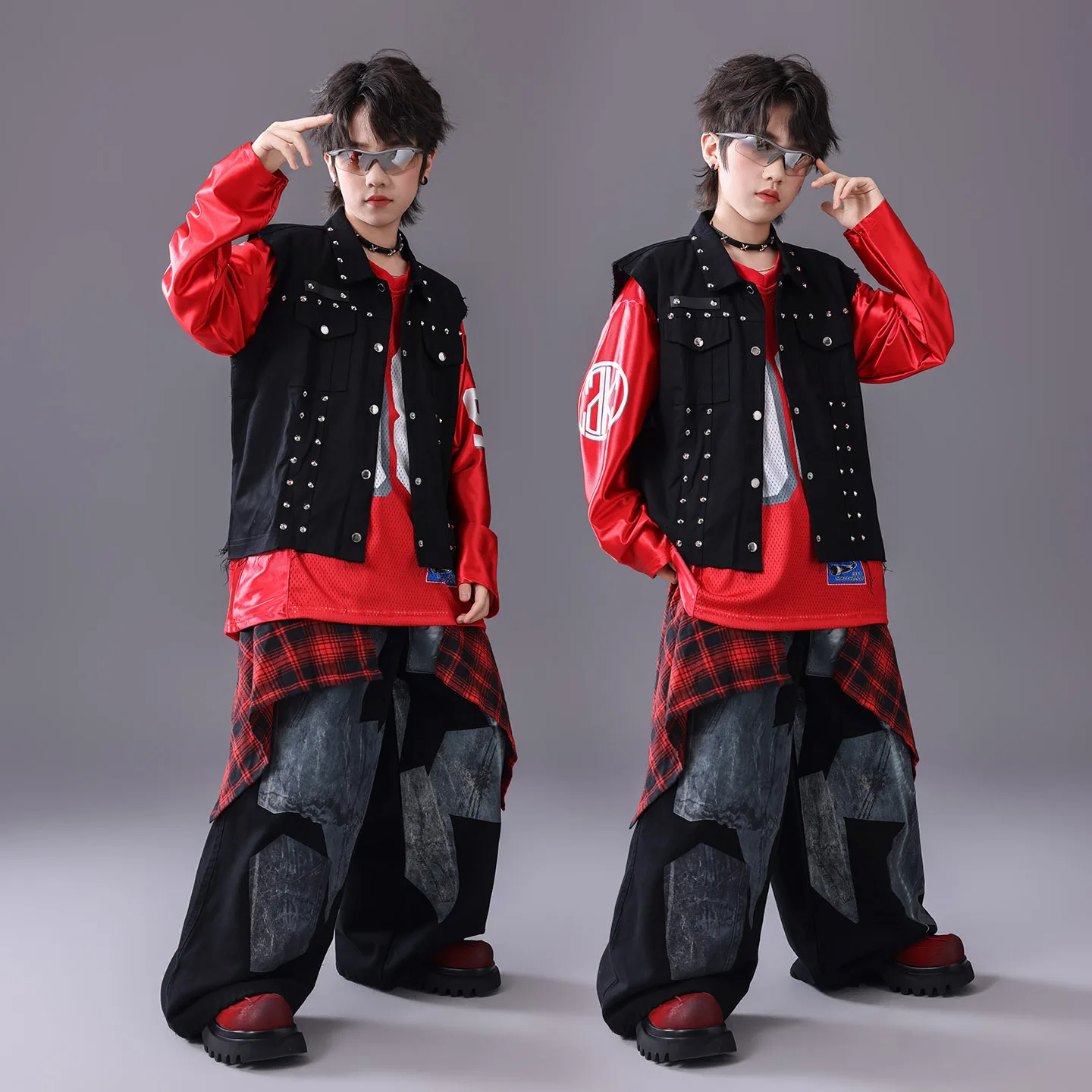 طفل Kpop الهيب هوب الملابس السوداء برشام سترة حمراء البلوز الدنيم طباعة واسعة الساق الجينز السراويل للفتيات الفتيان أزياء رقص الشارع #3