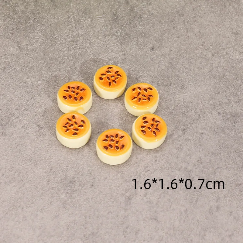 Hot Sale Simulated Miniature Bread Snacks Dessert Models Bakery Decorations Cute Cartoon Mini Playhouse Doll House Scenes