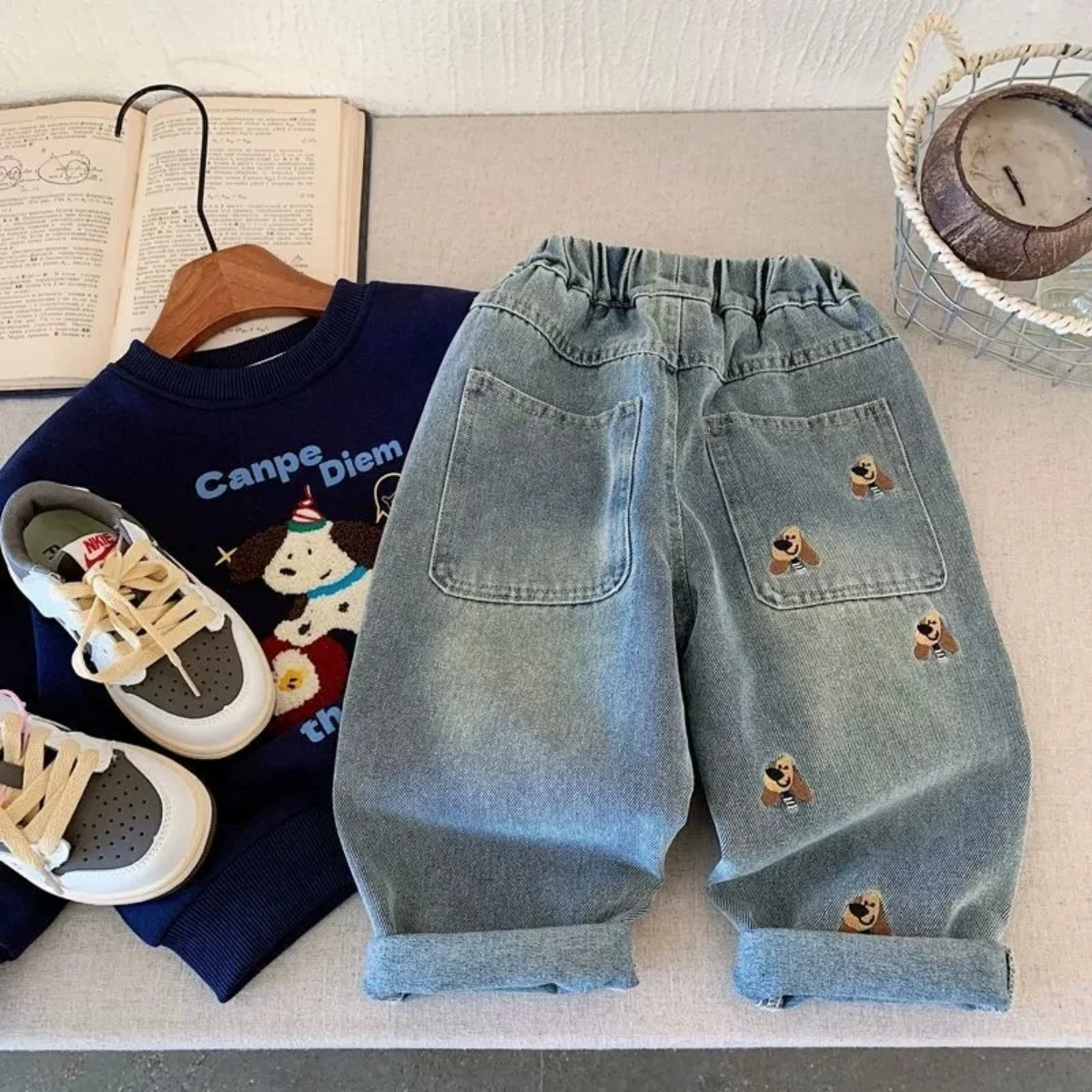 

Spring Autumn Baby Boy Cartoon Jeans Korean Loose Elastic Waist Kid Boys Trousers Embroidery Outwear Children Boy Denim Pants