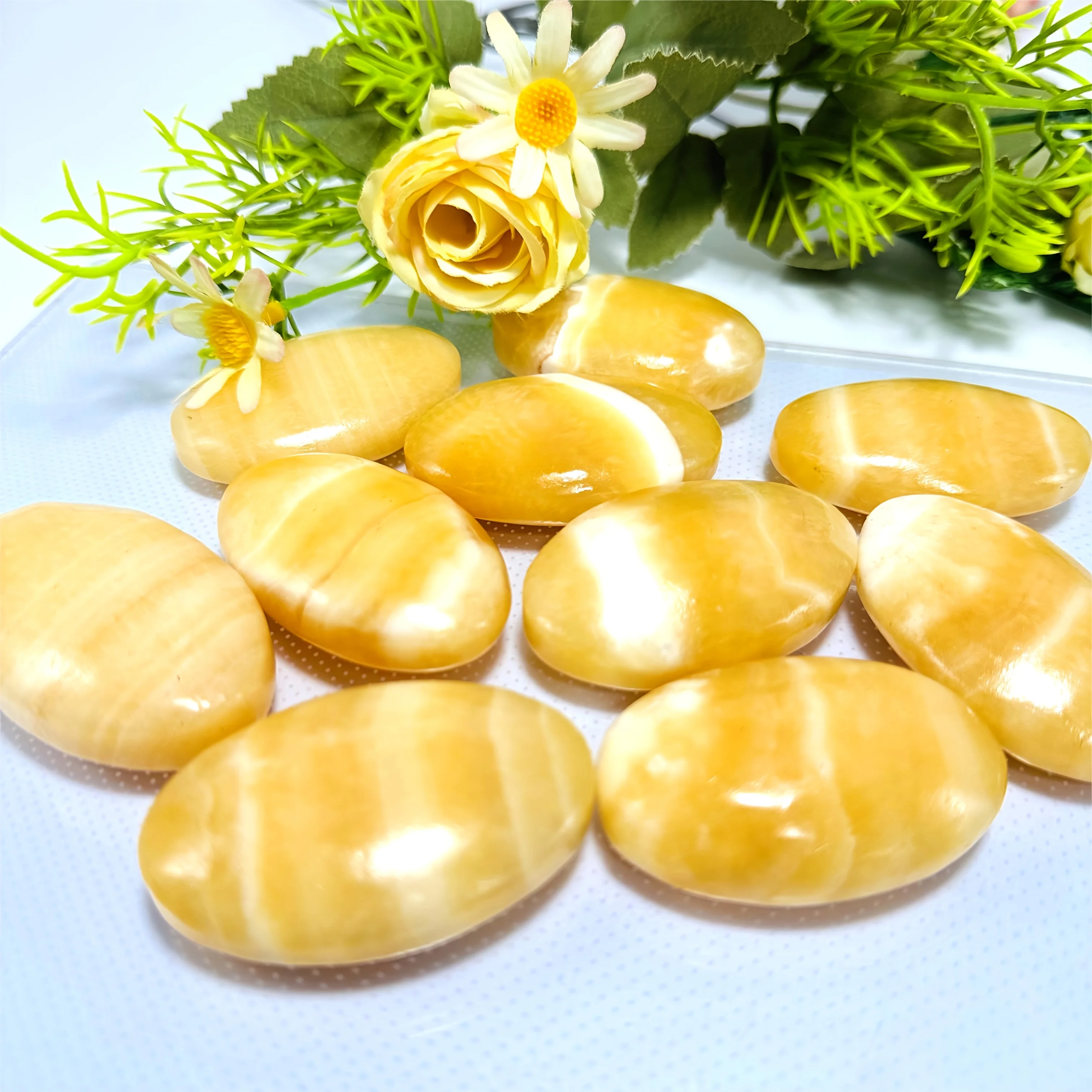 1pc Natural Yellow Calcite Crystal Palm Stone, 1pc/2pcs Oval-Shaped Topaz Crystal Pocket Stone for Home Decor, Meditation