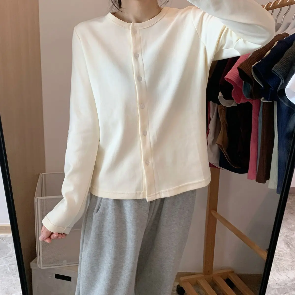 

Slimming round Neck Single Button Small Open Cardigan T-Shirt Women's Autumn New Style Versatile Top Coat Trendy Female Outer...