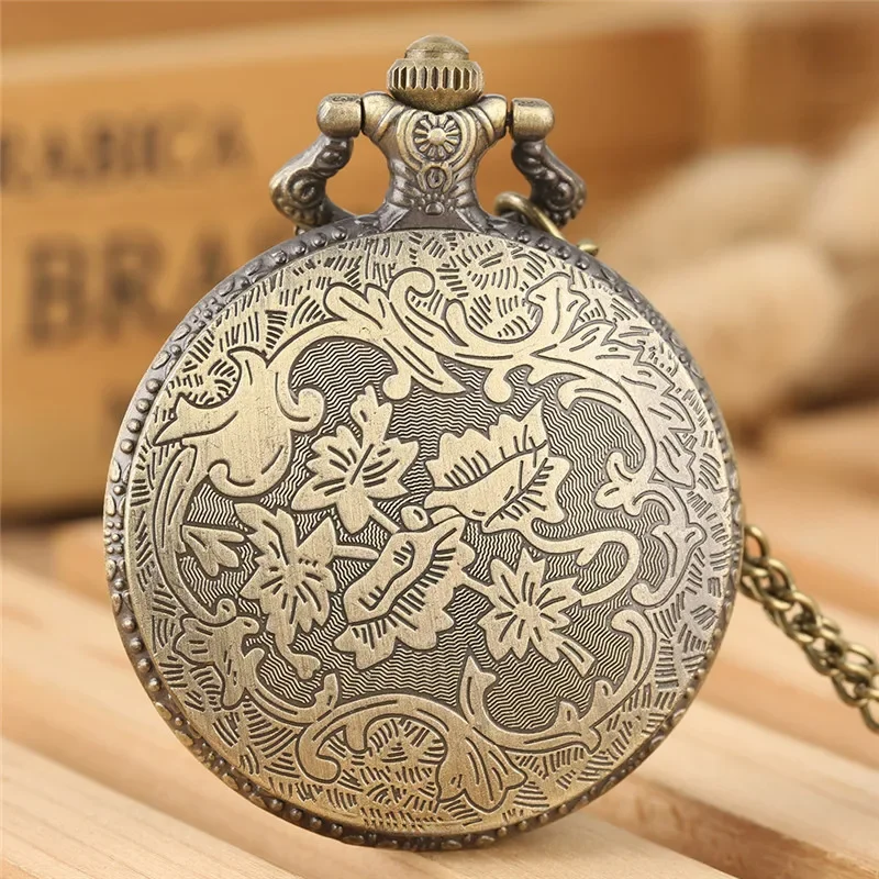 Steampunk Pocket Watch Locomotive Steam Train Design Bronze Arabic Numeral Quartz Analog Clock Necklace Chain Timepiece Reloj