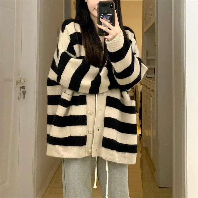 Cardigan Women Striped Knit Sweater Coat Splice Full Sleeve Single Breasted Casual Jumpers Elegant Thick Coats Regular