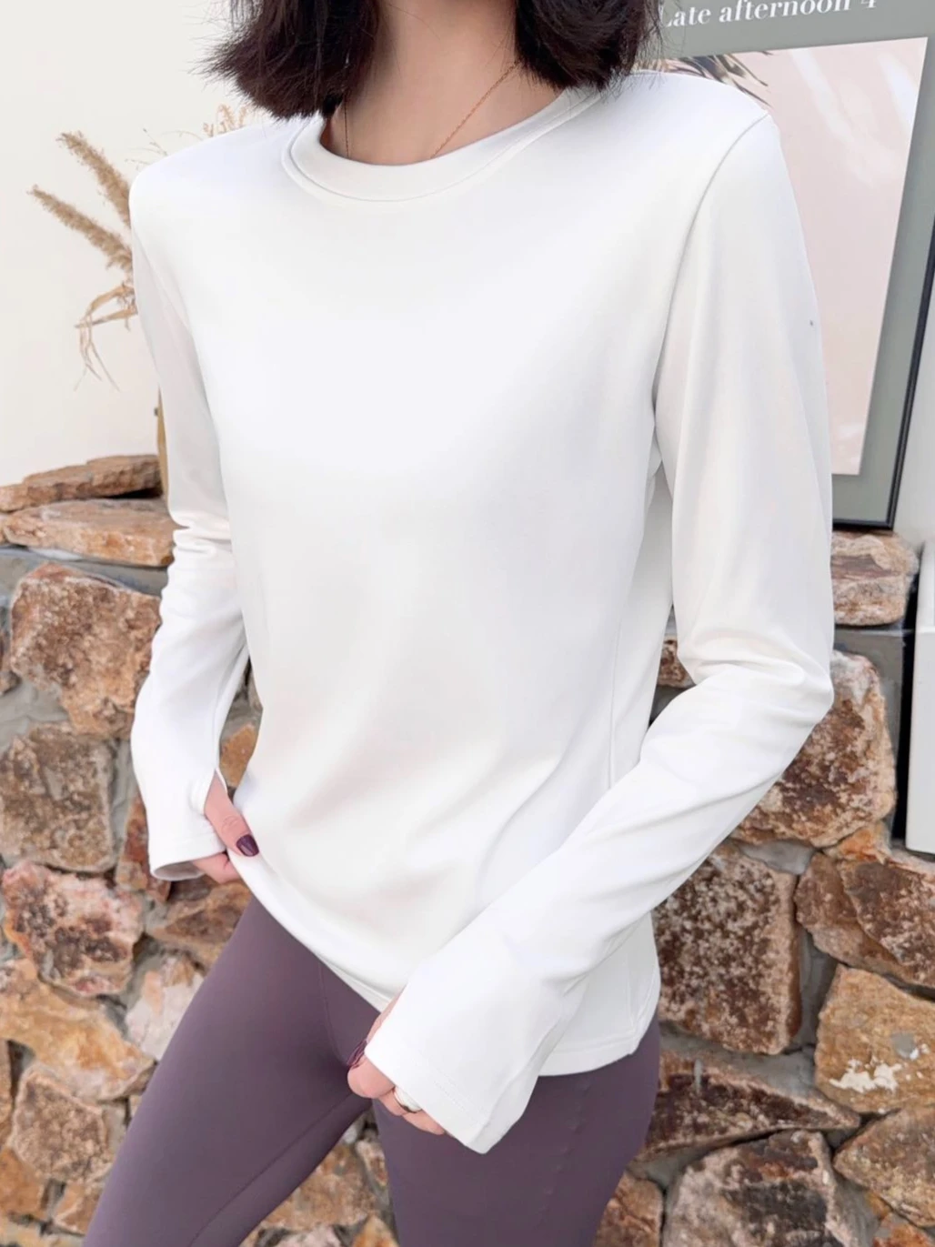 قمصان رياضية نسائية بأكمام طويلة، تي شيرت مرن برقبة دائرية، تي شيرت يوغا علوي للياقة البدنية والجري، سترة نسائية باللون الأسود الداكن #4