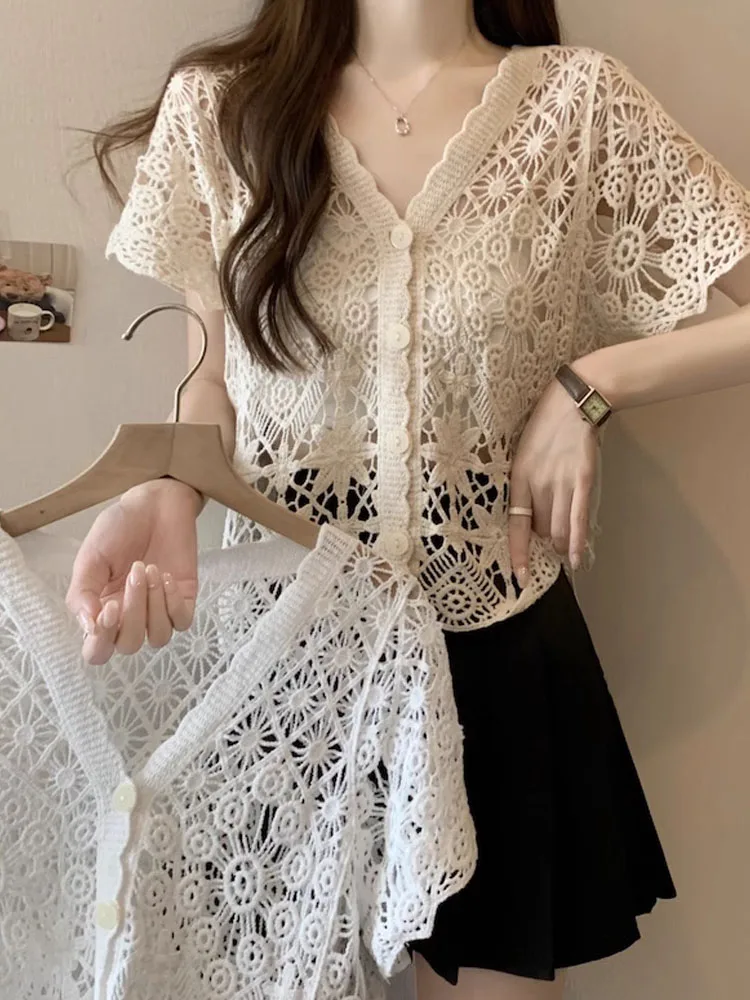 

plus Size Ice Silk Knitted ort Sve Open Cardigan Women Summer Thin Outerwear Loose V-Ne Small irt Lace Hollow Top