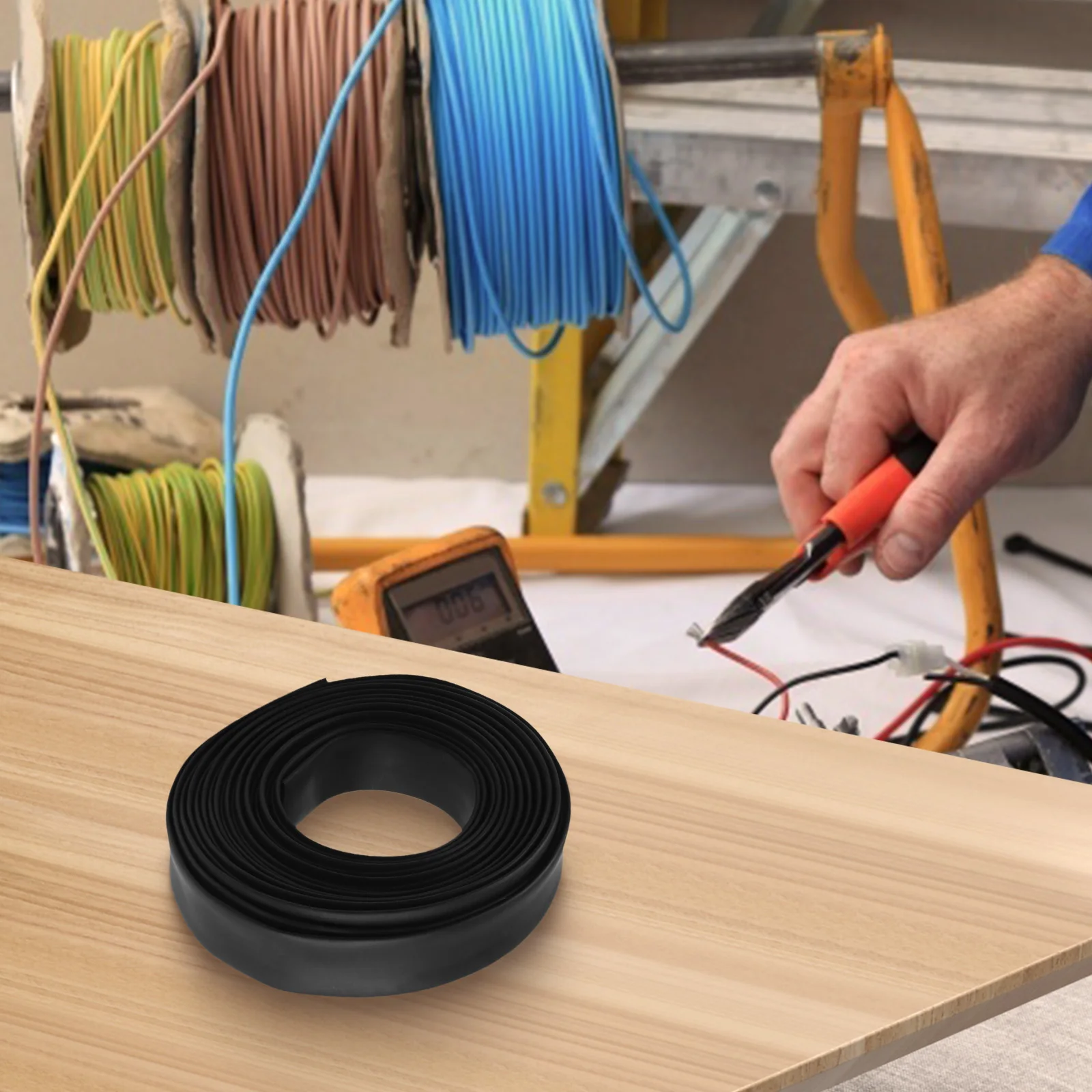 

Sleek Design Heat Shrink Tubing Featuring a Reliable Dual Wall Structure and Mastic Layer in an Efficient Size of 10 Meter Rolls