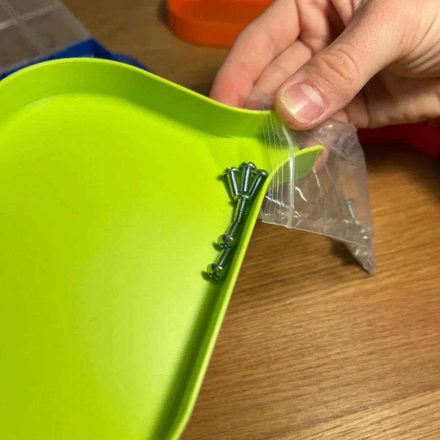

Tool storage funnel tray, screws, bolts, beads and other small items accidentally spill over, practical items for daily storage