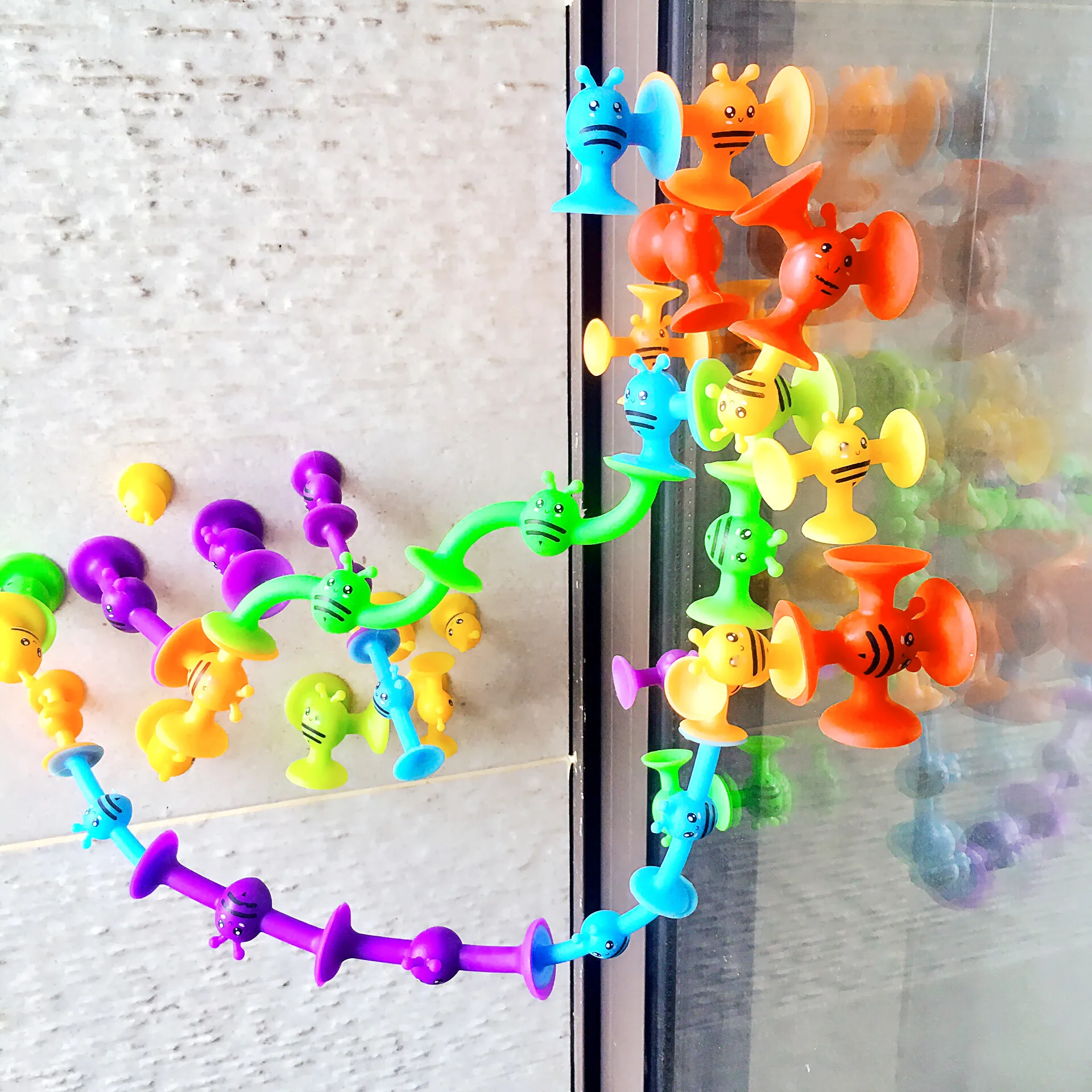 Bienen-Saugnapf-Spielzeug, weiche Bausteine, Pop-Sauger, kleines Wurf-Dart-Set, interaktives Eltern-Kind-Spiel, Geschenk für Kinder – Detail 11