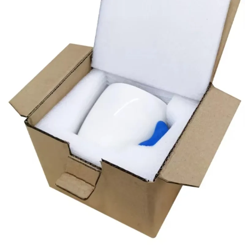 The screwable climbing cup microwave provides realistic rock climbing and makes a great gift for special climbers