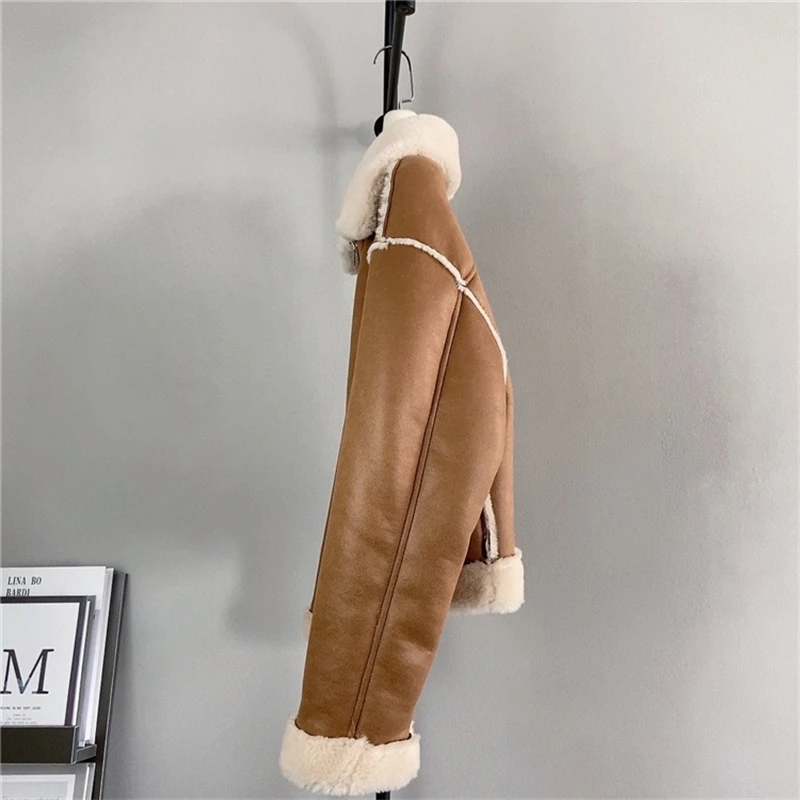 2023 New Sheep Shearling Fur Motorcycle Short Jacket Female Winter Pure Wool Zipper Warm Casual Coat PT481