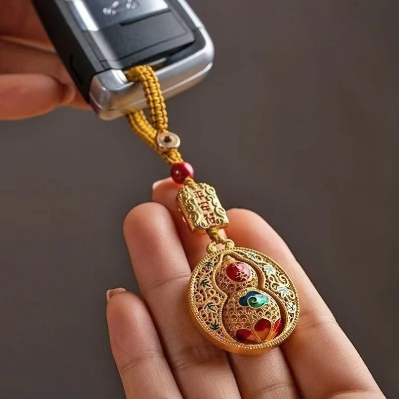 Creative Sand Gold Safe Gourd Car Keychain Key Ring Metal Accessories Couple Bag Pendant Festival Gift