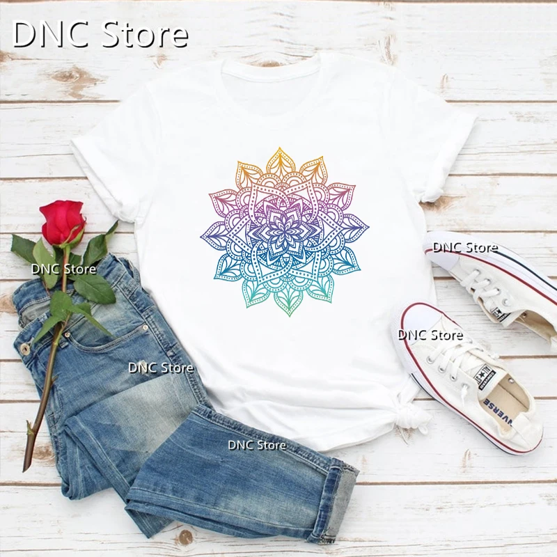 

New Arrival 2023 Women'S T-Shirt Cool Mandala Graphic Print Tshirt Fashion Retro Shirt Summer Harajuku Femme T Shirt Tumblr Tops