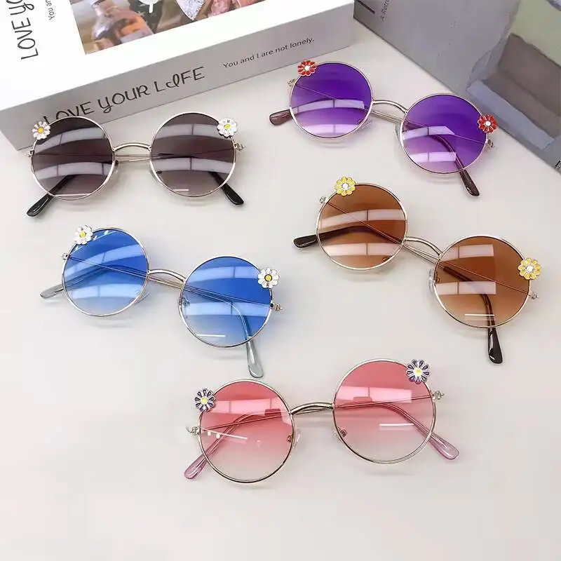 2026 Neue Kinder-Sonnenbrille mit rundem Rahmen, Blumenmuster, für Babyausflüge, Sonnenschutz, konkaver Stil, zum Fotografieren, trendig
