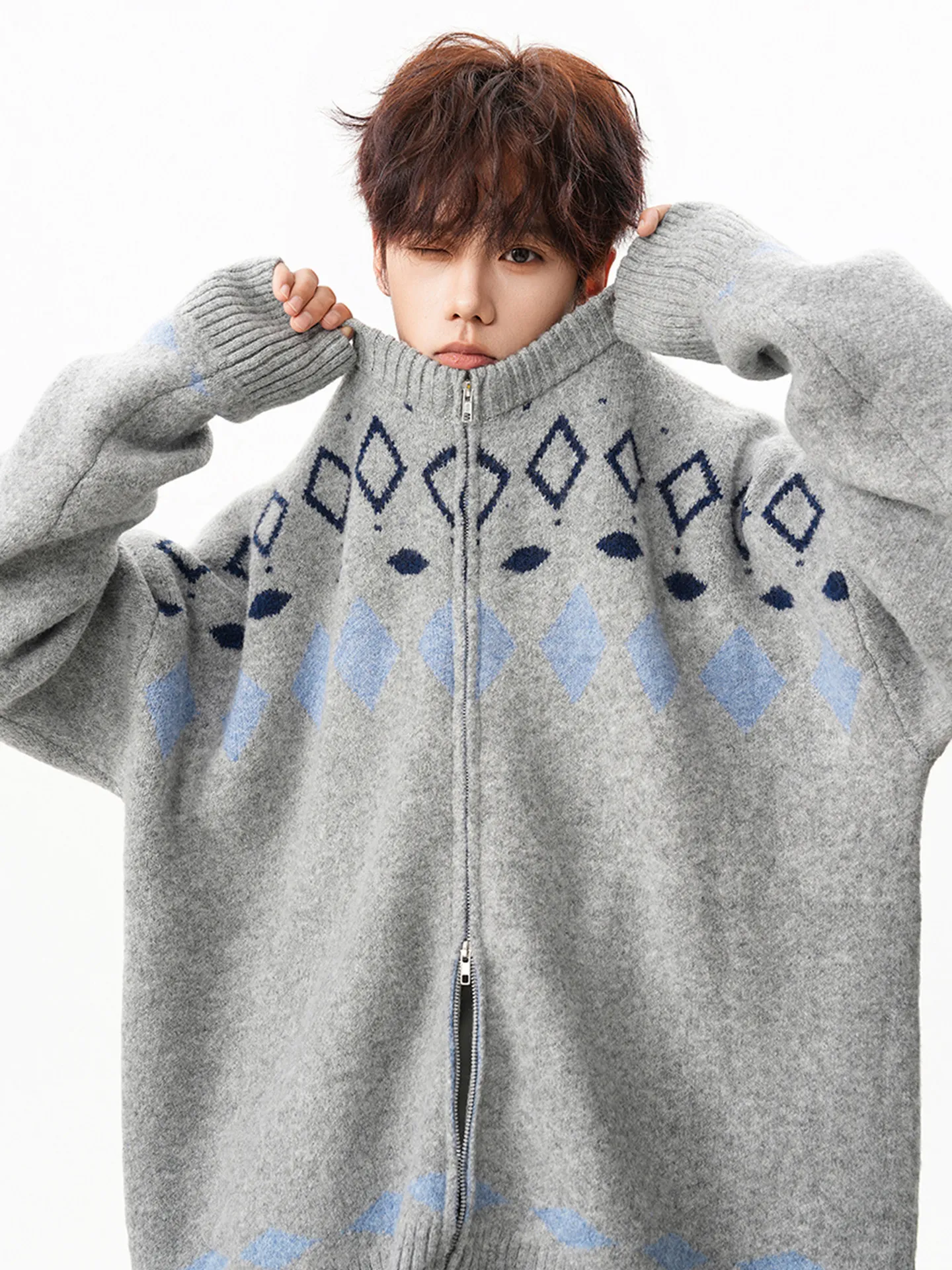 

Мужские пуловеры с меховым воротником Blancos: теплые, модные, повседневные, с полной защитой от холода для осени и зимы