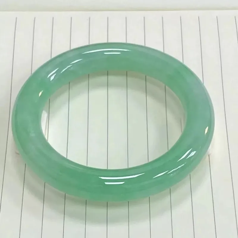 

Natural High Ice Quartzite Jade Green Bracelet, Classic Fashion Versatile Women's Jade Bracelet Jewelry
