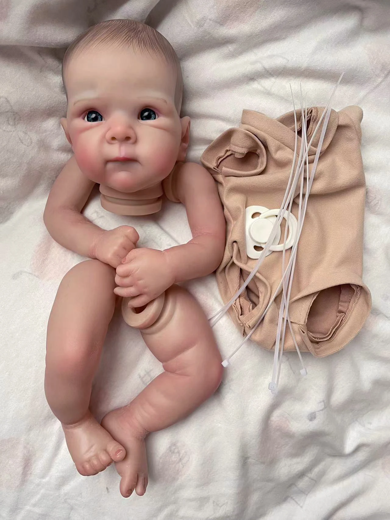 18inches Bettie Reborn Doll Kit Soft Lifelike 3D Skin Multiple Layers Painting Doll Parts Visible Veins With Hand Draw Hair