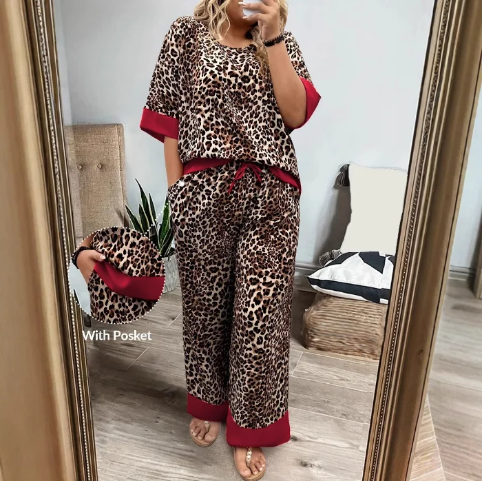 

25 Girls' Leopard Print Round Neck Loose Fitting Clothes and Casual High Waisted Pocket Straight Leg Pants Set Are New In Stock