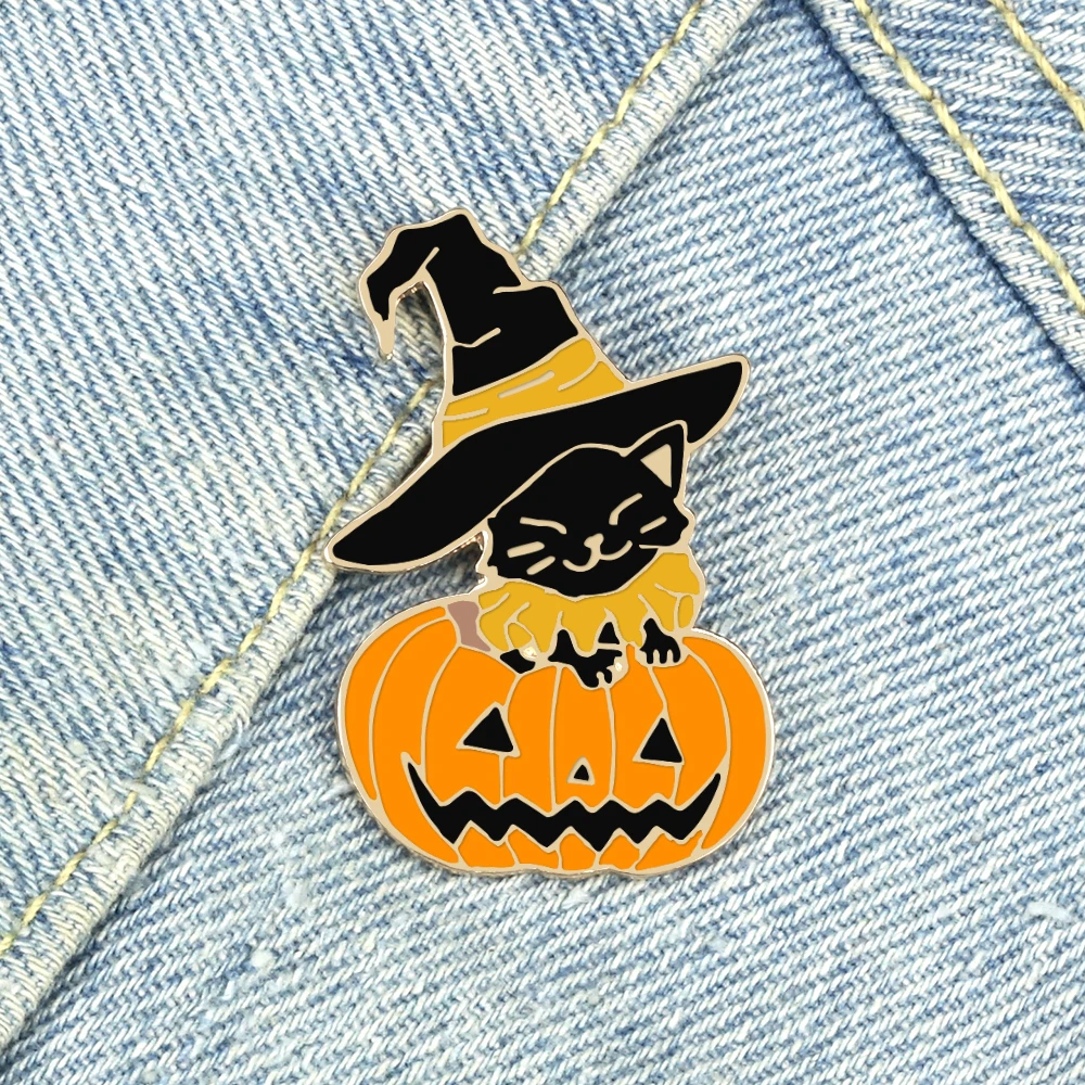 New Black Witch Cat Enamel Pins Halloween Day Pumpkin Brooch Women Men Coat Bag Hat Badge Decoration Pin Jewelry Gift for Friend