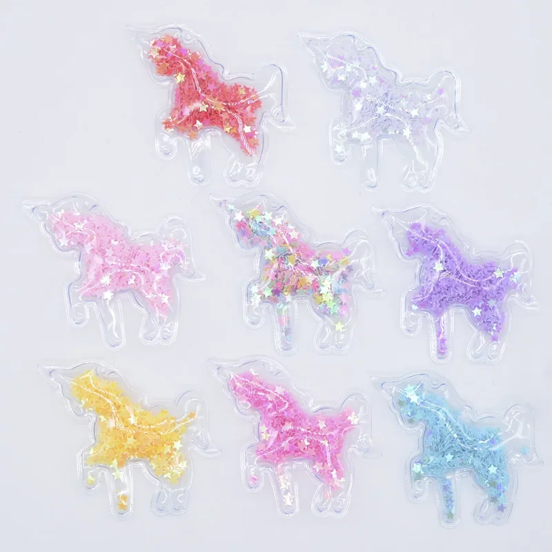 16 ชิ้นโปร่งใส PVC บรรจุเลื่อม A Hole Unicorn Appliques สําหรับ DIY Headdress ผมคลิปโบว์แหวนจี้อุปกรณ์ตกแต่ง