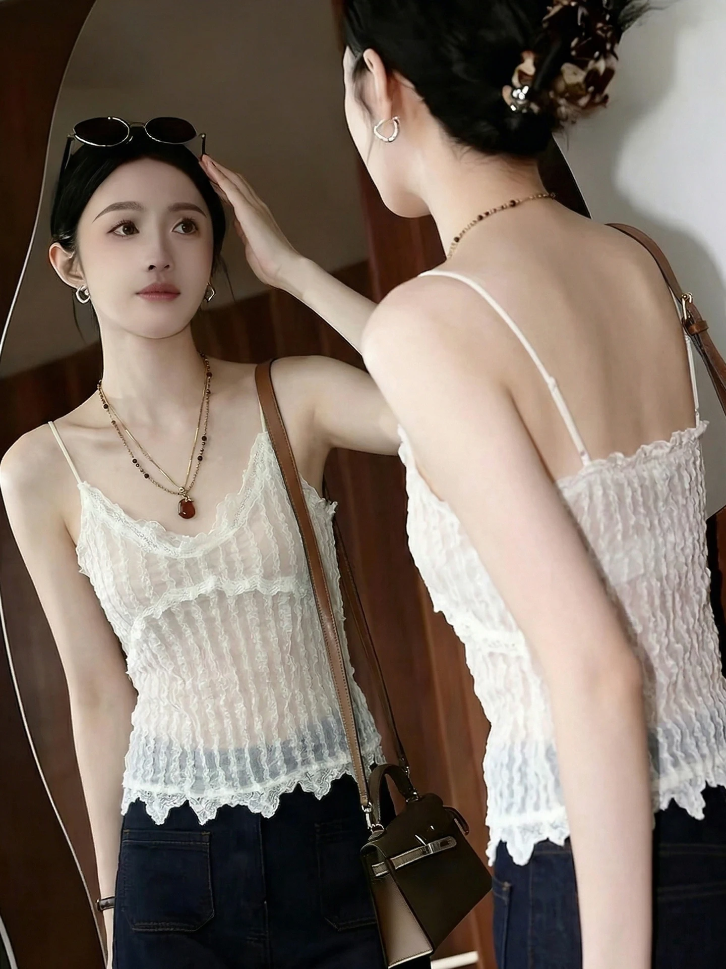 

Fashionable Strapless Tank Top Women's Sleeveless Versatile Summer Trendy Design Sensation New Arrival Silk Material Straight...