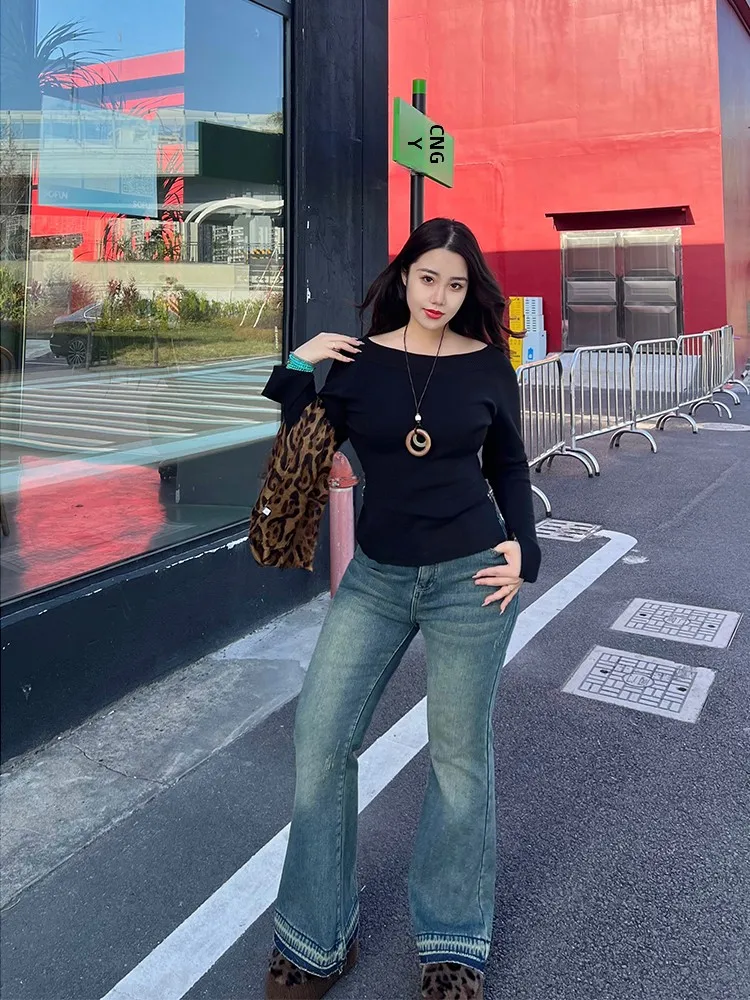 High Waist Slim Fit Fleece Lined Flared Jeans for plus Size Women Elegant Hong Kong Style Meat Roll Home Comfortable Jeans