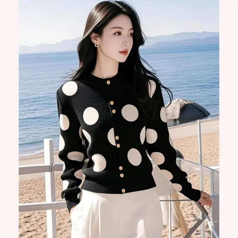 

Black Polka Dot Sweater for Women Autumn and Winter Buttoned Round Neck Contrasting Color Sweater Fashionable Top